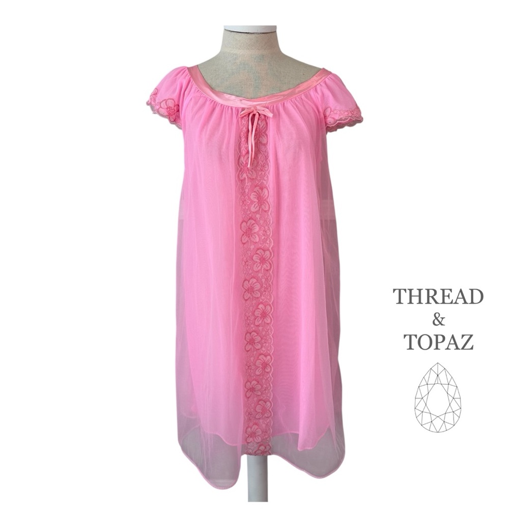 Vintage 60s Erica Loren Pink Nylon Negligee Small